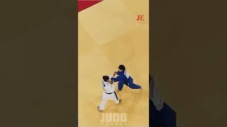 This is why you should never turn your back on your opponent!⠀