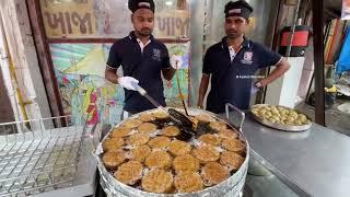 Surat's Everyone's Favorite Snack Khaja | Street Food