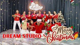 Merry Christmas from Dream Studio #christmas #christmasdance #dreamstudio #dancefitness