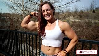 Massive Biceps - Katie Lee at HDPhysiques.TV