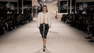 Métiers d’Art 2019/20 Show – CHANEL Shows