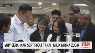 AHY Serahkan Sertifikat Tanah Milik Nirina Zubir