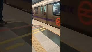 Delhi Metro / happy new year 2023  #vikasstudiojaswantnagar #delhimetro #whatsappstatus #reelsvideo