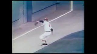 10/5/1975 Carl Yastrzemski throw nails Bert Campaneris at third G2 1975 ALCS Red Sox vs. Athletics