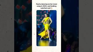 In this song Raveena is on fire ️‍ #raveenatandon #raveena #rashathadani #tiptipbarsapani #shorts