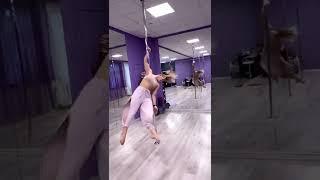 Fly By Spin variation Power Pole Dance Combo (Choreo)