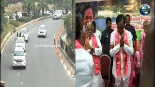 CM KCR Meets with TRS MLA's & MLC at Telangana Bhavan in Hyderabad | Overseas News