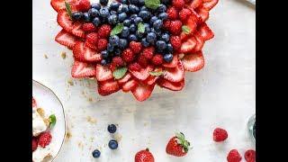 No-Bake Cheesecake Triple Berry Star Tart