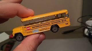 REALTOY  International Harvester S Series School Bus diecast car episode 103