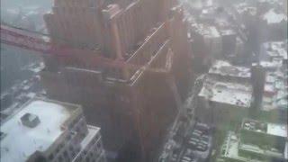 Dramatic video shows NY crane collapse