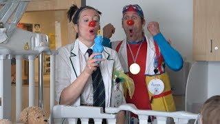 Therapy clowns spread joy to kids in hospital
