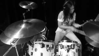 Everlong - Foo Fighters - HD Drum Cover By Devikah