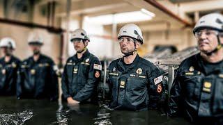 Inside a FLOODING WARSHIP sailors use these specialized tools (Naval Fleet School: Pacific)