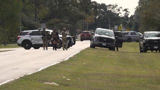 Suspect in custody after standoff on Old Alvin Road, Pearland police say