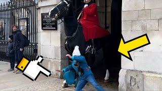 SHOCKING and UNBELIEVABLE ACCIDENT WITH KAING’S guard horse, EVERYONE SHOCKED!!?