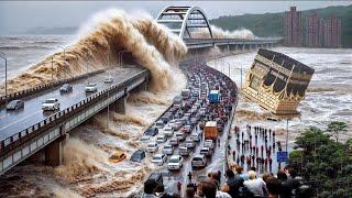 24 CATASTROPHIC Natural Disasters CAPTURED ON CAMERA!