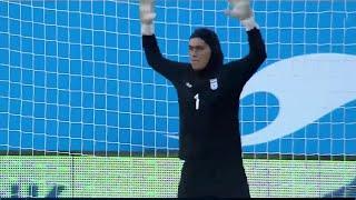 האם איראן שתלה שוער בחיג'אב בנבחרת הנשים?