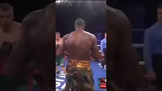 DEONTAY WILDER BRUTAL KNOCKOUT  #SiarheiLiakhovich #bronzebomber #deontaywilder #boxing