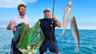 Fishing In The Caspian Sea By Boat! Fried The Fish I Caught Deep-fried