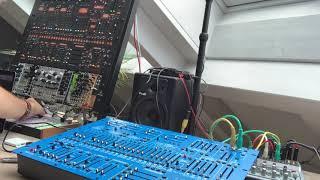 Behringer Blue Marvin vs "Regular" Behringer 2600