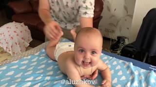 Комплекс ежедневной гимнастики для малыша с 6 месяцев