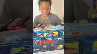 Another TOY review with MACHO!!