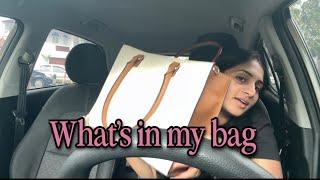 Whats in my bag | මගේ bag එකේ තියෙන්නේ මොනාද