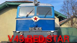 Hungarian Electric Train | V43 (Red Star)