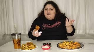 KIZARMIŞ TAVUK YİYEREK YÜZ KIZARTAN SORULARI CEVAPLIYORUM- BİM KOVA TAVUK MUKBANG TÜRKÇE