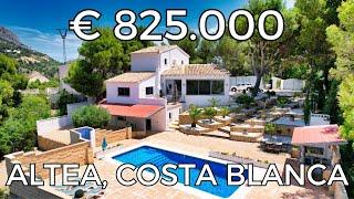 Mediterranean villa with guest apartment for sale in Altea on the Costa Blanca