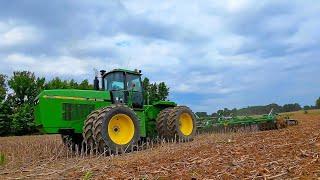 "Take It To The Max" ---- John Deere 8560 pulls 30 foot Great Plains TurboMax