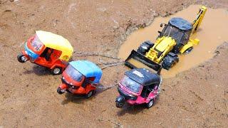 JCB 3DX Stuck in Highway Pit Pulling Out Three Auto Rickshaw ? Swaraj Tractor | Tata Dumper | CS Toy