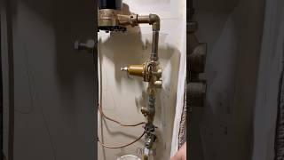 Replacing a pressure regulator on a water main #plumbing101 #renovation #watermain #homeownertips