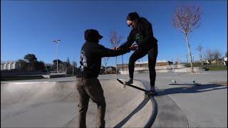 TEACHING MY GIRLFRIEND HOW TO DROP IN!