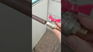 DIY plumbing basics. How to securely connect a faucet to a metal pipe without threads #shrots #diy