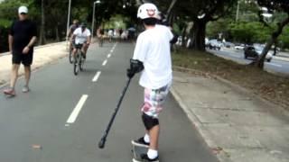 Aula de Land Paddle - Longboard skate com remo - Long Praia Clube