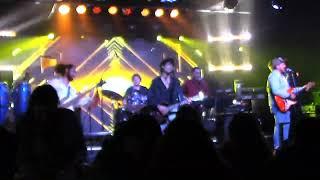 LOS GLOBOS DEL CIELO - GIORGIO VILLANOVA Y BANDA EN VIVO