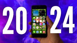 iPhone SE 2 in 2024 - WORTH IT? (Review)