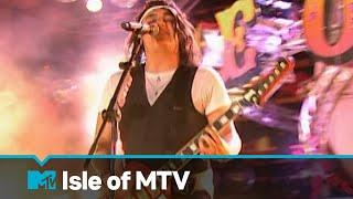 Metro Station - 'Shake It' | Live at Isle of MTV Malta 2009