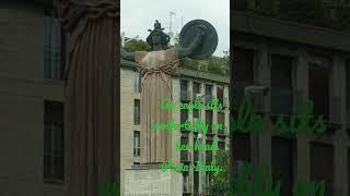 An eagle sits comfortably on her head. Pavia. Italy. #youtube #youtubemylove