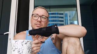 Он меня достал!!! Я попросил его съехать из моей квартиры!!!