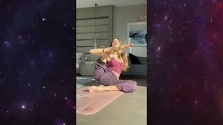 Mila Sobolov  yoga + stretching