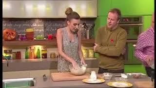 Nadine Coyle can’t say Flour