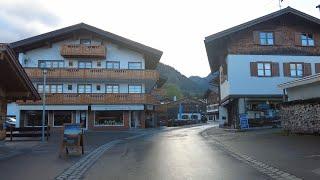 Oberstdorf früh am Morgen im Herbst