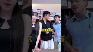 怎麼每個三只羊男生都吃這個，真的很需要嗎？ #shorts #小楊哥 #大楊哥 #三只羊 #嘴哥