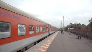 Indian Railways..Mumbai Rajdhani having a blast with WCAM2P # 21877