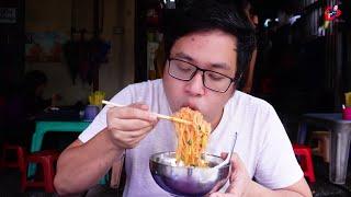 One of the earliest Fusion Koay Teow shops in Yangon, Myanmar - Lemme Explore 