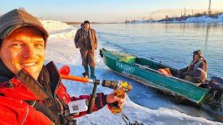 ДЕД УВЁЗ НА РЫБАЛКУ И НАС ВОТ ВОТ ОТОРВЁТ! ОПАСНЫЙ ПОСЛЕДНИЙ ЛЁД В ТОРОСАХ АНГАРЫ