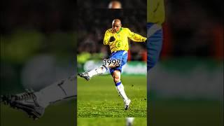 Roberto Carlos Free Kick Evolution 