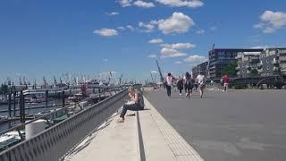 Hamburg Ports/Hafen;  Landungsbrücken Sommer 2018